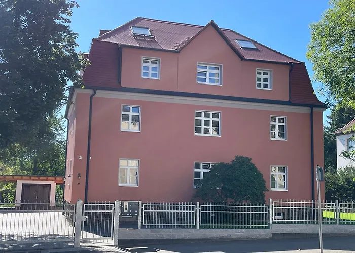 Apartment-Haus Landeskrone