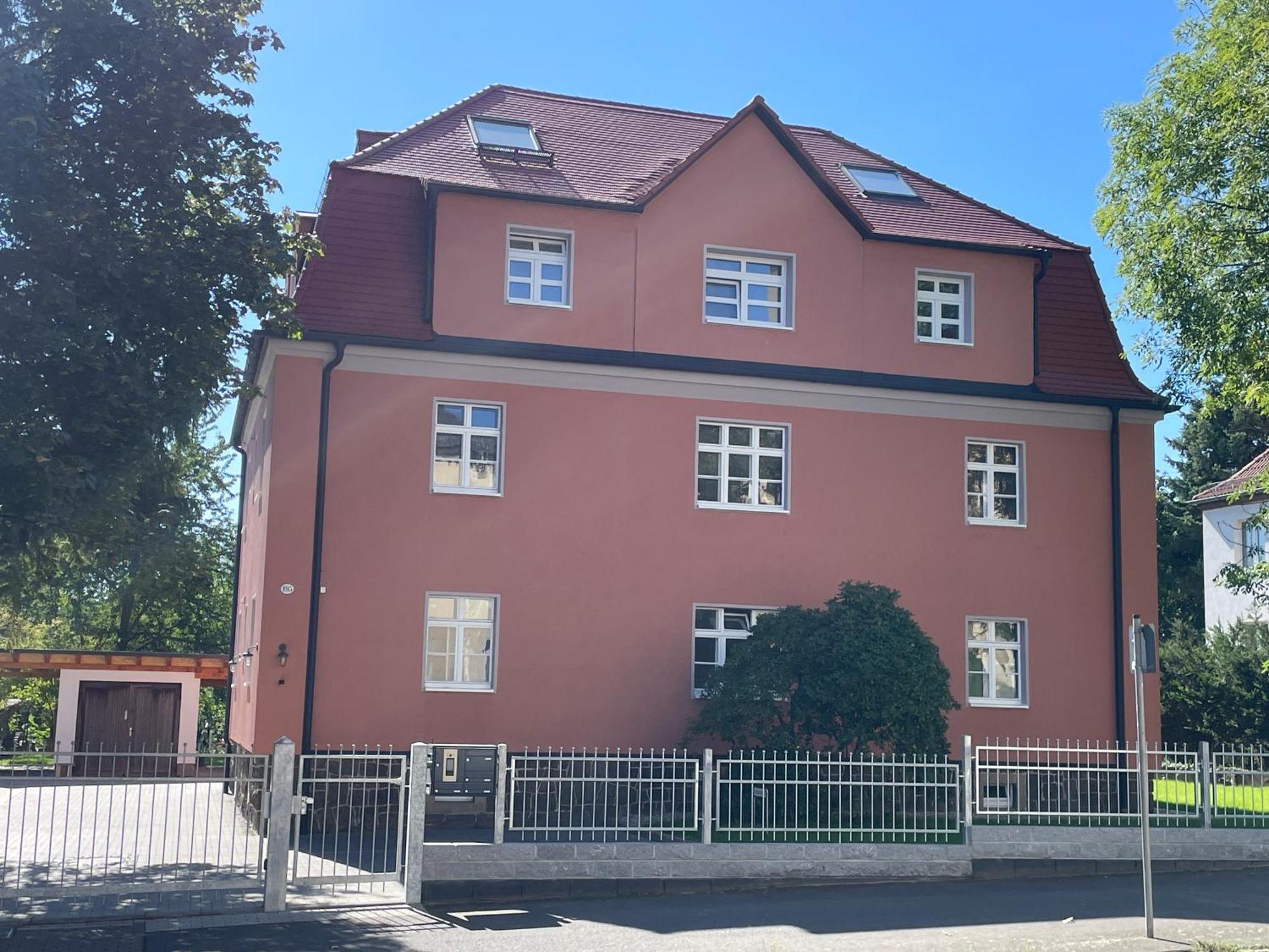 Apartment Apartment-haus Landeskrone Dresden